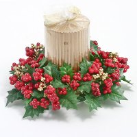 3 Pom pom berries candle ring